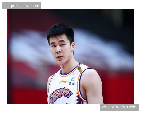 郭昊文美国特训成果显著 凭借得分火力入选全明星首发 郭昊文美国特训成果显著 凭借得分火力入选全明星首发