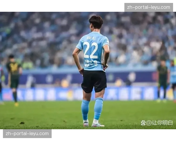 大连英博毛伟杰断球策动反击，马莱莱补射首开记录关键